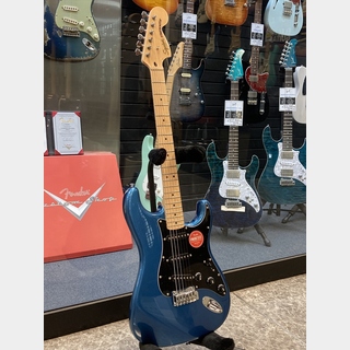 Squier by Fender  Affinity Series Stratocaster/Lake Placid Blue