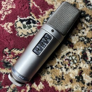 RODE NT2 初期型 シリアル4ケタ RODE NT2 初期型 シリアル4ケタ RODE NT2