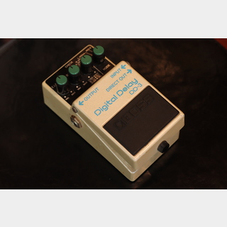 BOSS DD-3 デジタルディレイ 1990年代製 ヴィンテージ 日本製BOSS DD-3 86年製と90年代の個体で音は違うのか？おまけで