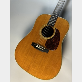 Martin HD-28V
