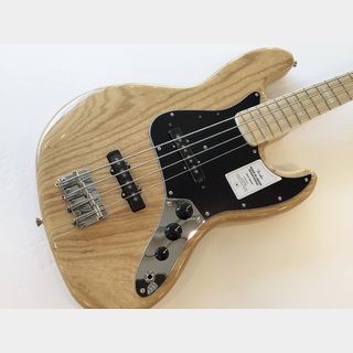 Fender Made in Japan Traditional '70s Jazz Bass / NAT