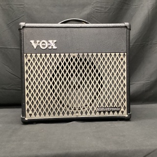 VOX VT30 Valvetronix (ボックス ギターアンプ 真空管搭載)