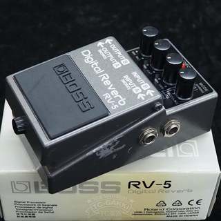 BOSS RV-5 Digital Reverb