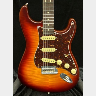 Fender70th Anniversary American Professional II Stratocaster-Comet Burst-【US23076874】【3.63kg】
