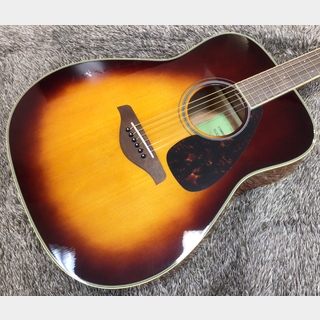YAMAHA FG820 ブラウンサンバースト(BS)【トップ単板】【サイド&バック マホガニー】【定番ビギナー向けアコギ】