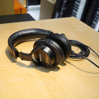 SONY MDR-M1ST