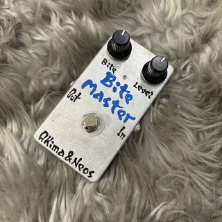 ギター Akima & Neos Bite Master /Dual 予約注文】AKIMA&NEOS Bite Master | ギター屋funk ojisan