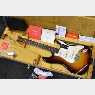 Fender American Vintage II 1961 Stratocaster ～3-Color Sunburst～ #V2325553 【3.43kg】