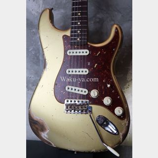 Fender Custom Shop 62 Heavy Relic Stratocaster / Aged Aztec Gold Finish 