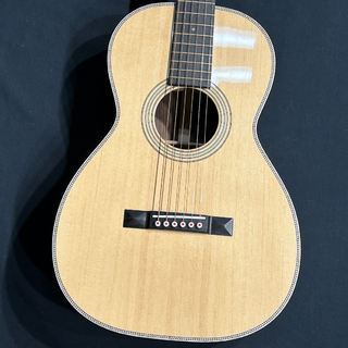 Martin012-28 Modern Deluxe 