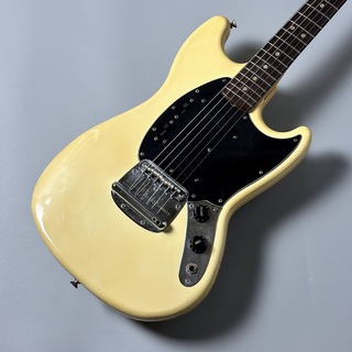 Fender Mustang