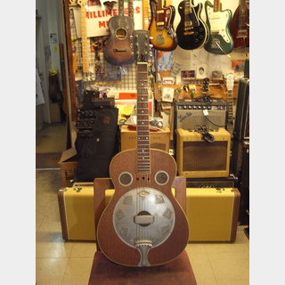 Dobro ROUN NECK MODEL