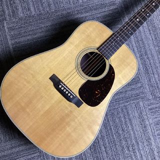 Martin D-28 Satin