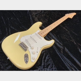 Suhr Classic S SSS /Vintage Yellow