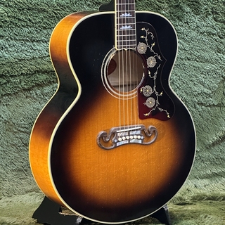 Gibson ~Murphy Lab~ 1957 SJ-200 Vintage Sunburst Light Aged #22874001【48回迄金利0%対象】【送料当社負担】