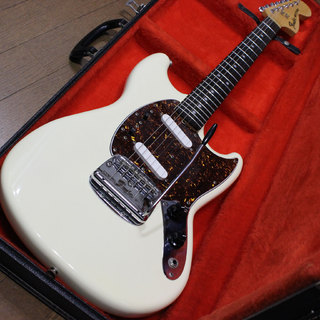 Fender USA Mustang フェンダー ムスタング 1988年製 。 1978年ピックアップ、POT搭載です