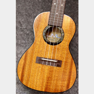 KUMU Ukulele CM54A【コンサート】【ハワイアンコア使用】【現物写真】【池袋在庫品】