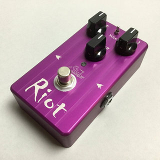 Suhr / Riot Distortion|製品レビュー【デジマート・マガジン】