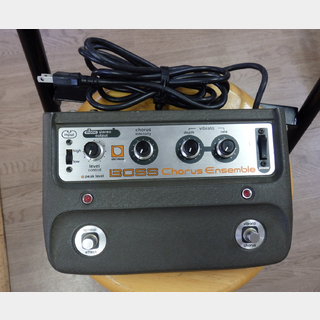 BOSSCE-1期間限定価格 BOSS CE-1 Chorus Ensemble（ビンテージ）【楽器検索デジマート】