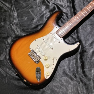 FenderAmerican Vintage '62 Stratocaster / 3 Color Sunburst