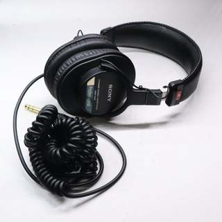 120kHzの超高域再生！ハイエンドヘッドホンSony MDR-Z1Rをエンジニアと