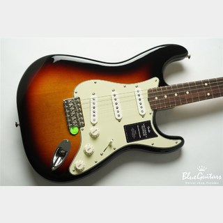 FenderVintera II '60s Stratocaster - 3 Color Sunburst