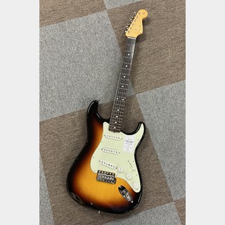 Fender  Made in Japan Traditional 60s Stratocaster, Rosewood Fingerboard, 3-Color Sunburst