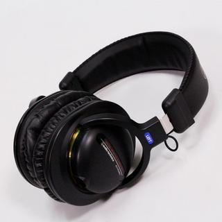 120kHzの超高域再生！ハイエンドヘッドホンSony MDR-Z1Rをエンジニアと