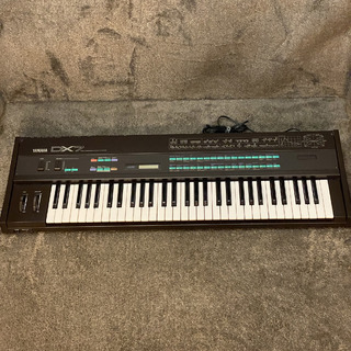 YAMAHA DX7