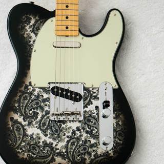 フェンダーから、象徴的なペイズリー柄の日本製ギターやアコスタ