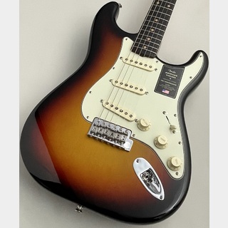 Fender American Vintage II 1961 Stratocaster 3-Color Sunburst   #V2443487≒3.56kg