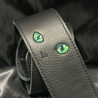 Grande uomo ネコシシュウ エメラルド