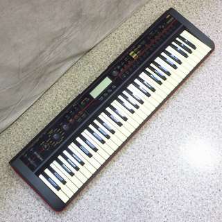 KORG KROSS-61 "MUSIC WORKSTATION"【横浜店】