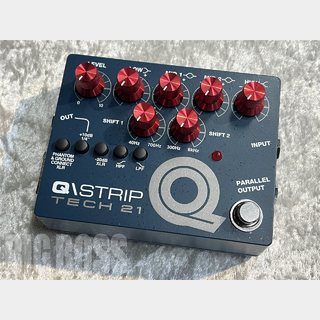 TECH21 Q/STRIP