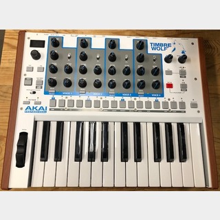 ほぼ未使用品 Akai シンセサイザー Timbre Wolf ccorca.org