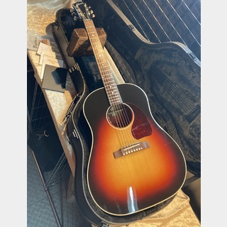 Gibson Custom Shop J-45 RED SPRUCE