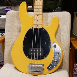 Sterling by MUSIC MAN STINGRAY CLASSIC RAY24CA / Butterscotch 