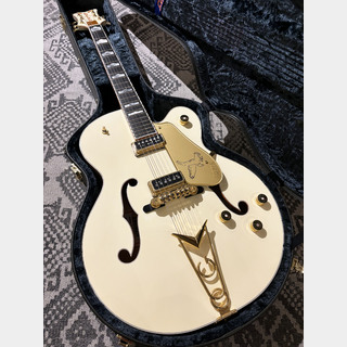 Gretsch G6136-55 VS White Falcon