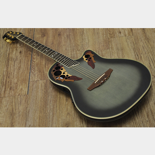 Ovation Celebrity Deluxe CC257