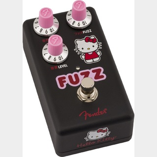 フェンダー、ハローキティの50周年を記念したコレクションを発売