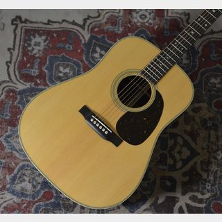 Martin D-28 Standard