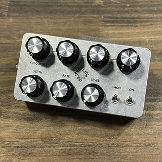 ギター QUAD OSCILLATOR electrograve ギター QUAD OSCILLATOR electrograve QUAD OSCILLATOR (JP