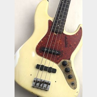 Vintage エレキベース Fender VINTAGE Jazz Bass '72 Black/R（ビンテージ）【楽器検索