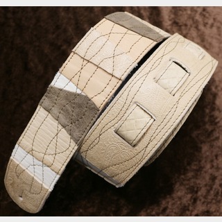 Grande uomo Patch Work Strap #9 【ワンオフ物!】【パッチワーク】【柔らかい質感】【革職人による高級ストラップ】