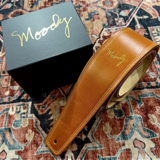 moody 2.5" Suade Backed Guitar Strap - Orange/Cream Standard