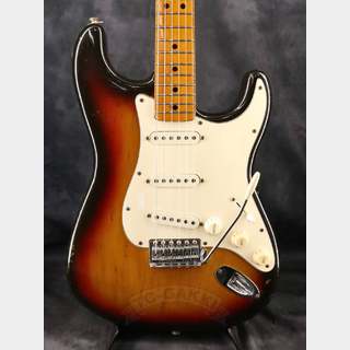 Fender1975 STRATOCASTER Alder / Maple