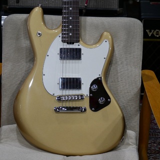 MUSIC MAN StingRay HT / Rosewood Fretboard / Golden Delicious 【2月25日まで特別価格】