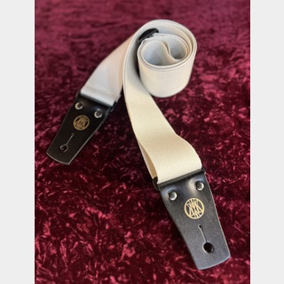 Grande uomo miyako Logo White Strap 【限定生産品】【MYK】【LOVEBITES】【G-CLUB TOKYO】