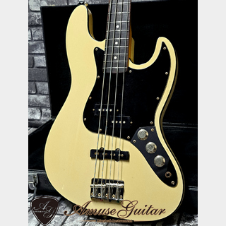 Fender Japan AJB # VWH(Vintage White) 2010～2012年製【Aerodyne Jazz Bass】w/Fender GIG Case 3.91kg