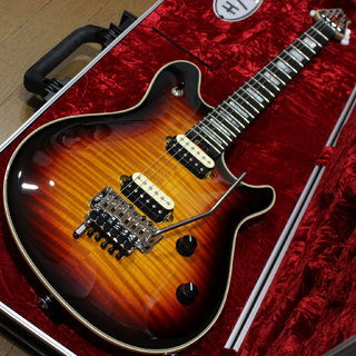 EVH USA Wolfgang Ebony Fingerboard 5A Flame Top 3 Tone Burst 2020年製です